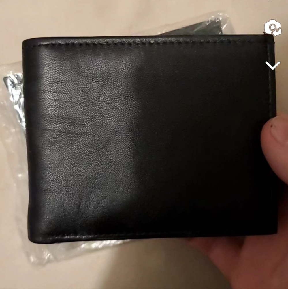 Genuine leather wallets